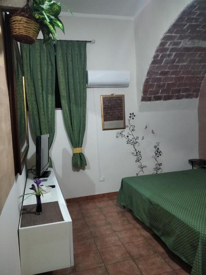 Casa Vacanze Fondaco Di Scillato Scillato  Екстер'єр фото