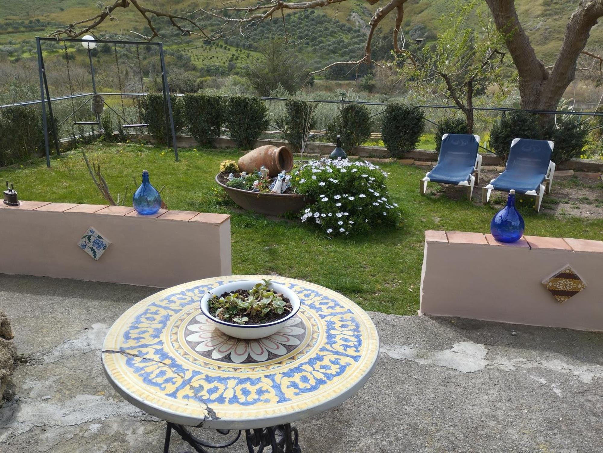 Casa Vacanze Fondaco Di Scillato Scillato  Екстер'єр фото
