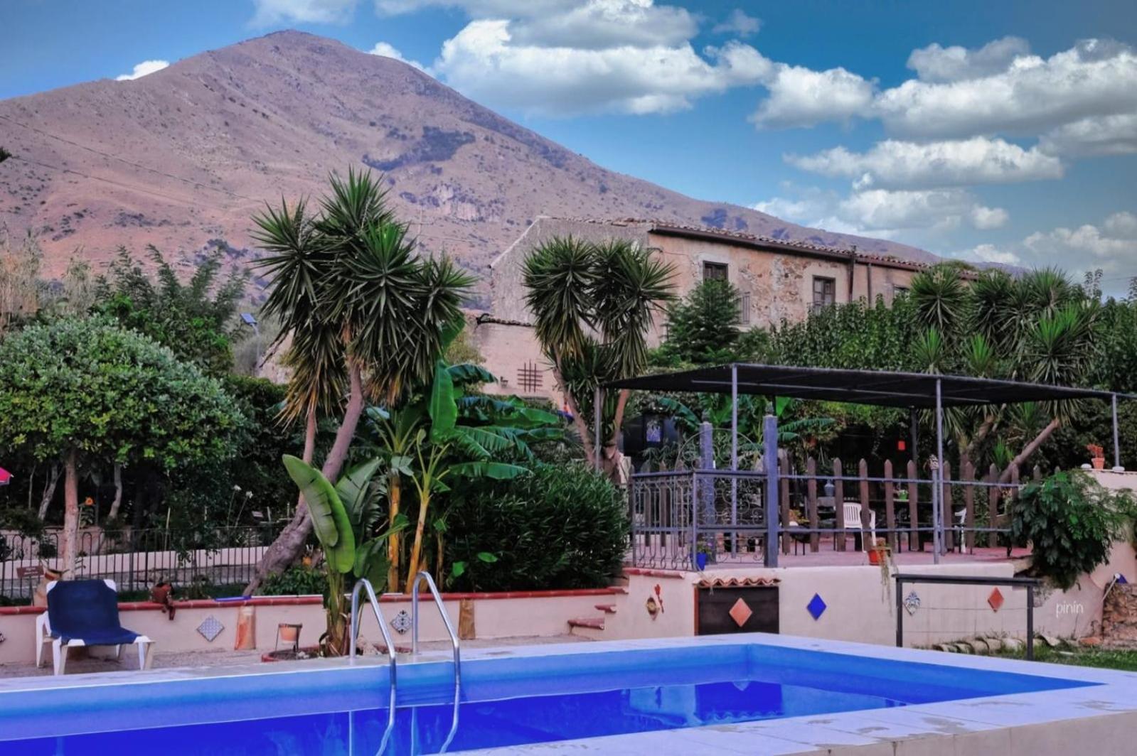 Casa Vacanze Fondaco Di Scillato Scillato  Екстер'єр фото